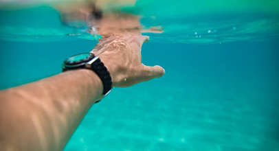 eptfe微孔防水膜透气又透声，智能手表深水防护也不怕！